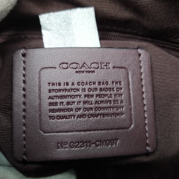 Coach Teri Hobo Diamond Deep Berry Quilted Leather Zipper Shoulder Bag -NWT $528 - Picture 12 of 16